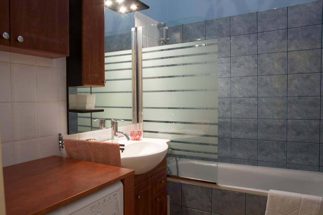 Stunning 2 Double Br In The Heart Of Apartment *